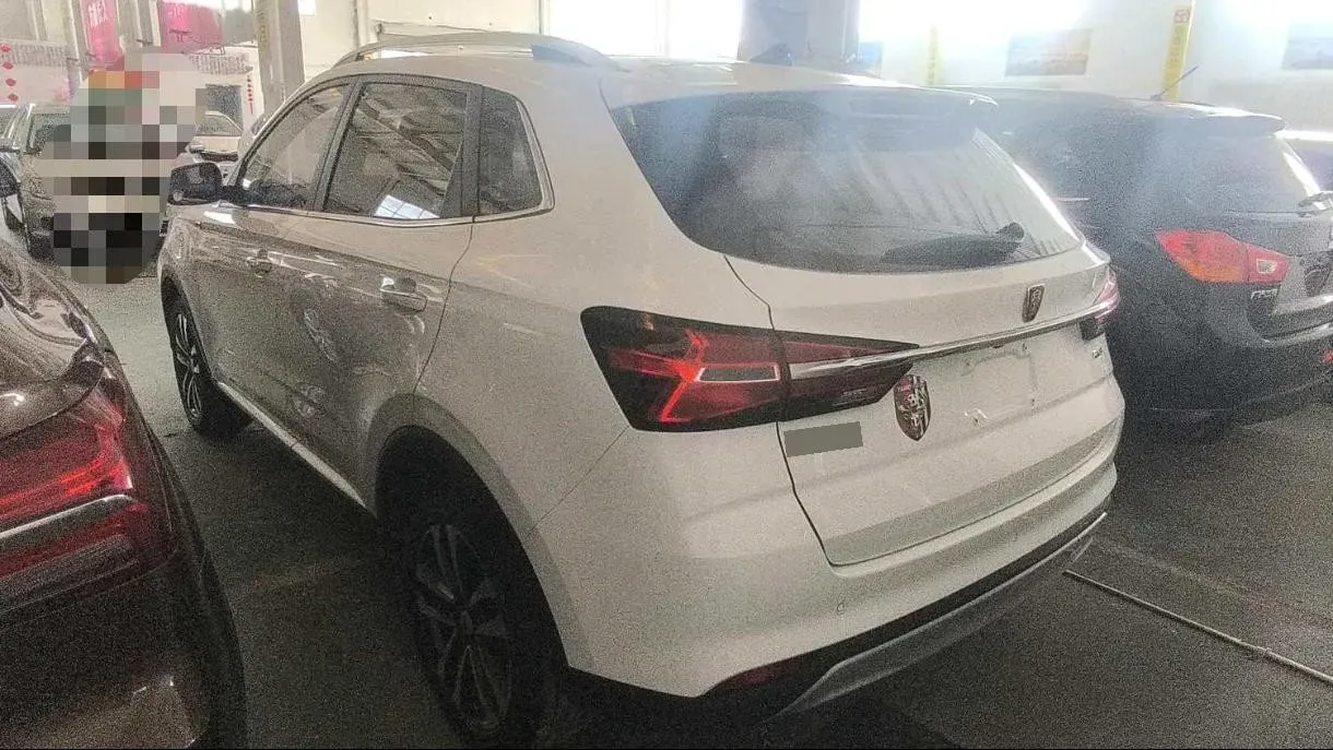 2020 Roewe RX3 1.6L 125HP L4 5MT,autocango,china used car exporter,china ev exporter,chinese used car exporter,chinese used ev exporter