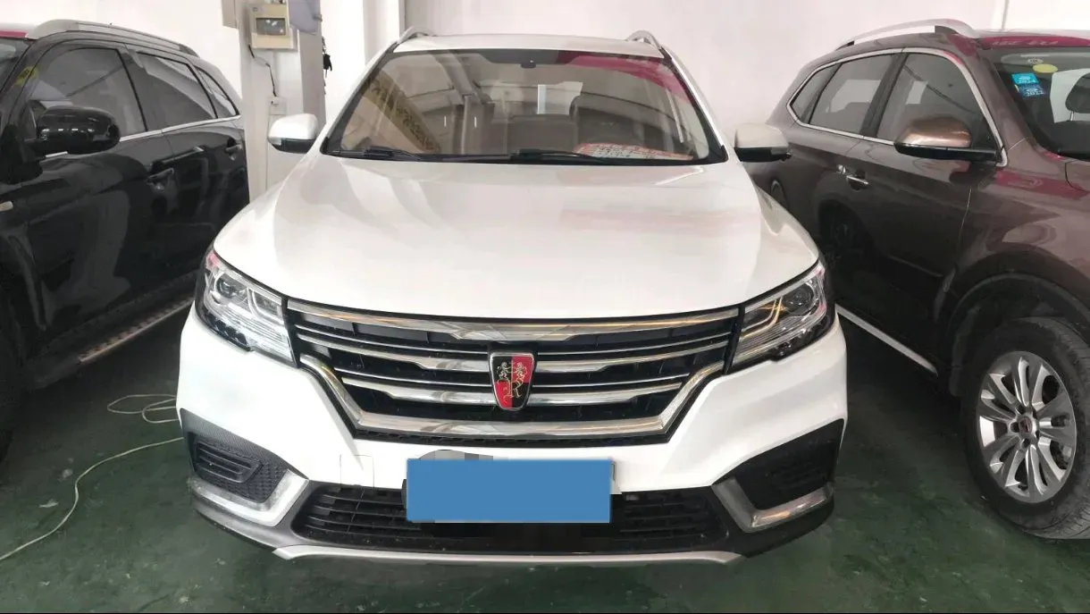 2020 Roewe RX3 1.6L 125HP L4 5MT,autocango,china used car exporter,china ev exporter,chinese used car exporter,chinese used ev exporter