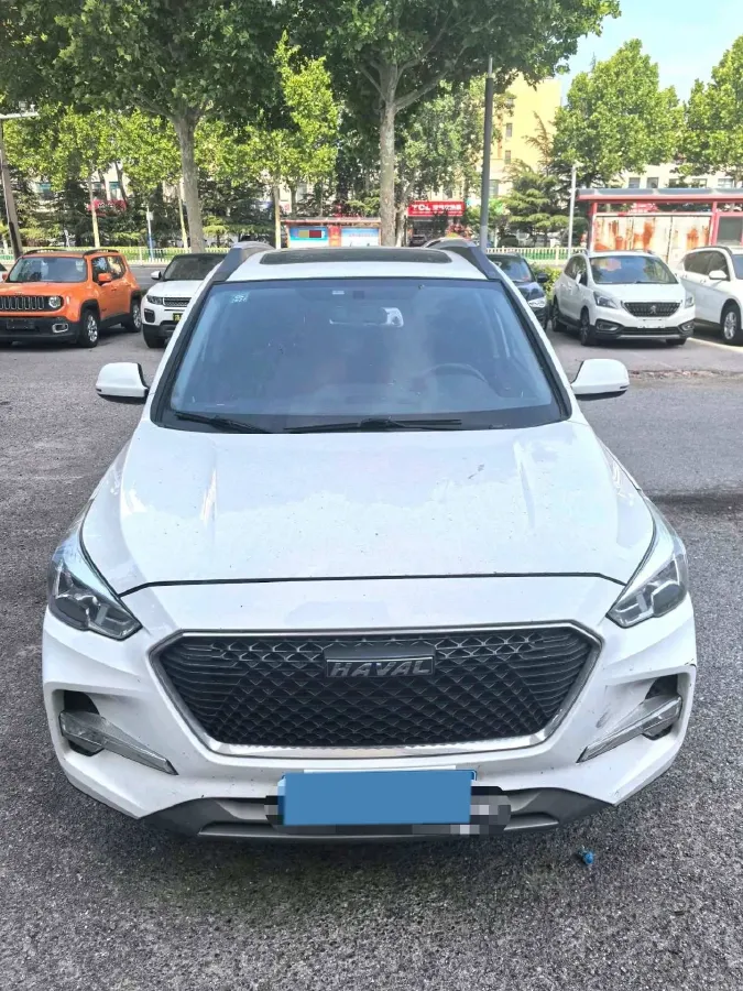 2018 Haval M6 1.5T 150HP L4 7DCT,autocango,china used car exporter,china ev exporter,chinese used car exporter,chinese used ev exporter