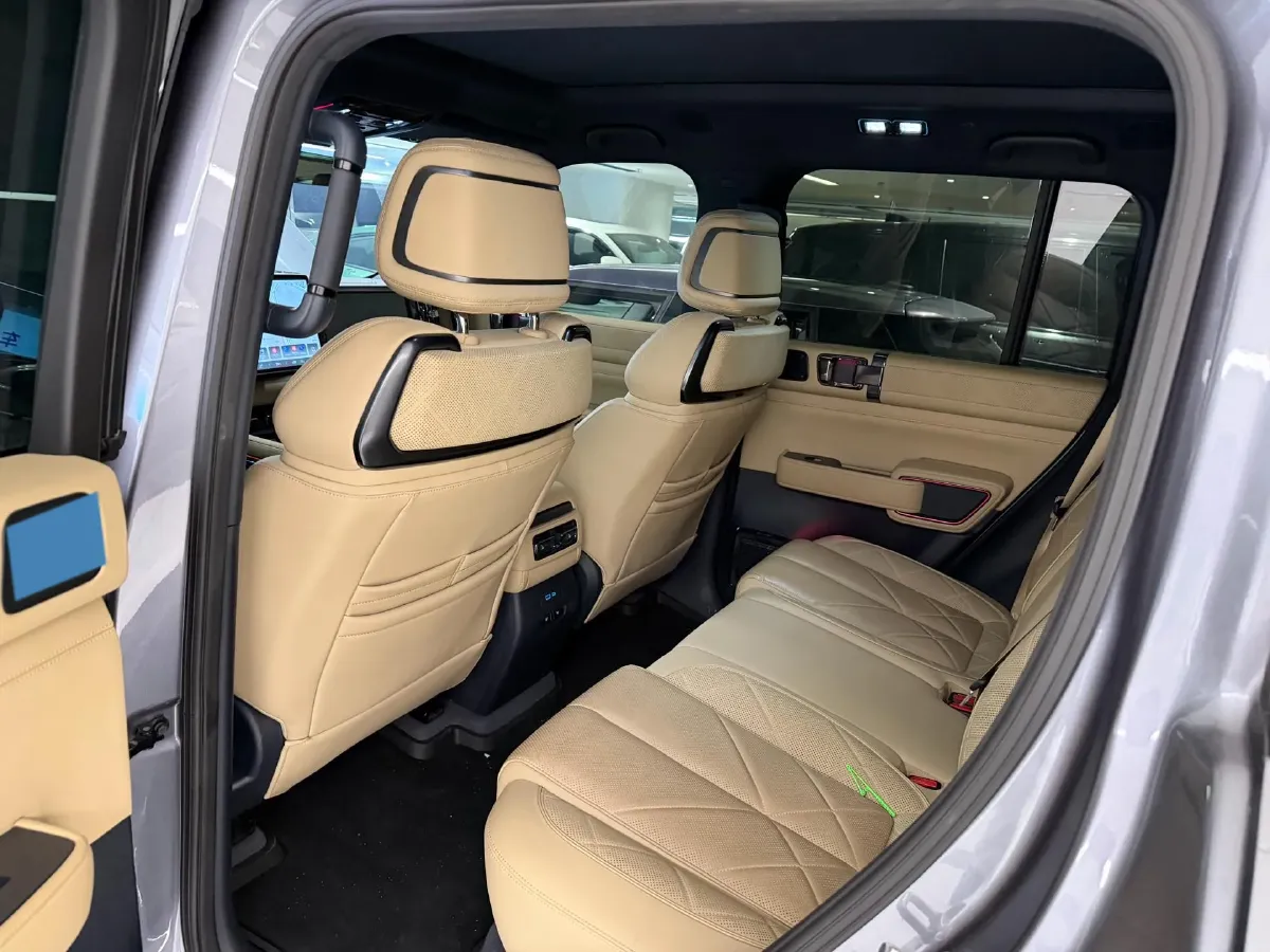 2023 FangChengBao Bao 5 1.5T 194HP L4 E-CVT PHEV 31.8KWH,autocango,china used car exporter,china ev exporter,chinese used car exporter,chinese used ev exporter