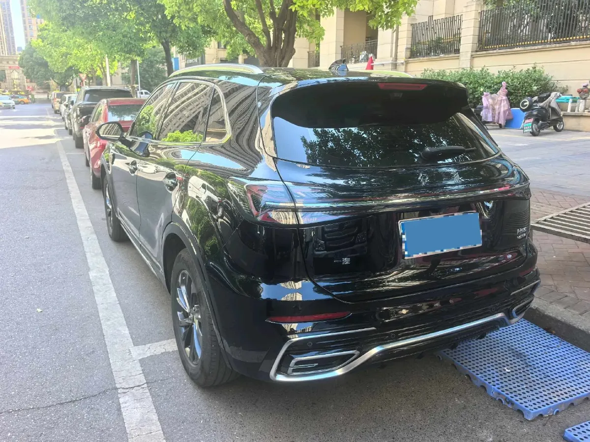 2023 HongQi HS5 2.0T 252HP L4 8AT,autocango,china used car exporter,china ev exporter,chinese used car exporter,chinese used ev exporter