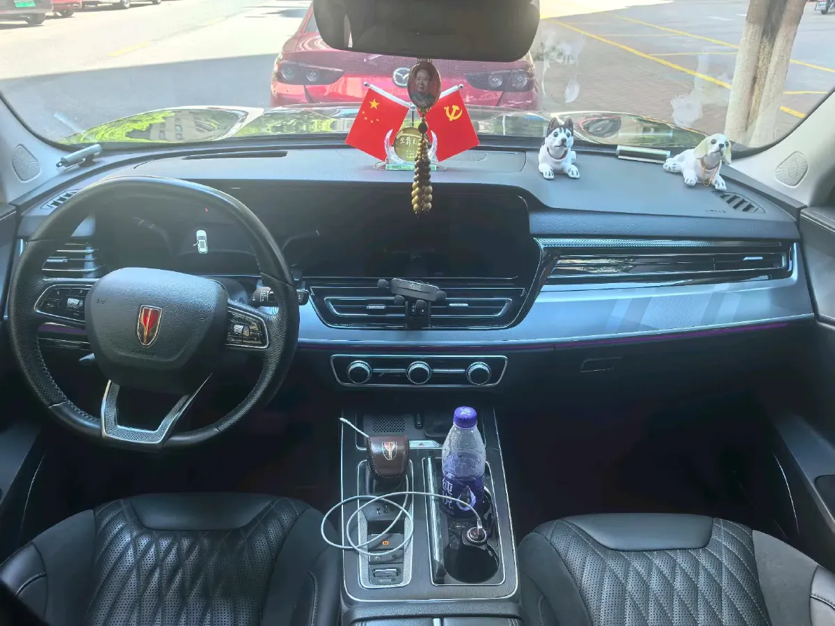 2023 HongQi HS5 2.0T 252HP L4 8AT,autocango,china used car exporter,china ev exporter,chinese used car exporter,chinese used ev exporter