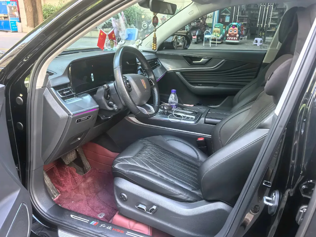 2023 HongQi HS5 2.0T 252HP L4 8AT,autocango,china used car exporter,china ev exporter,chinese used car exporter,chinese used ev exporter