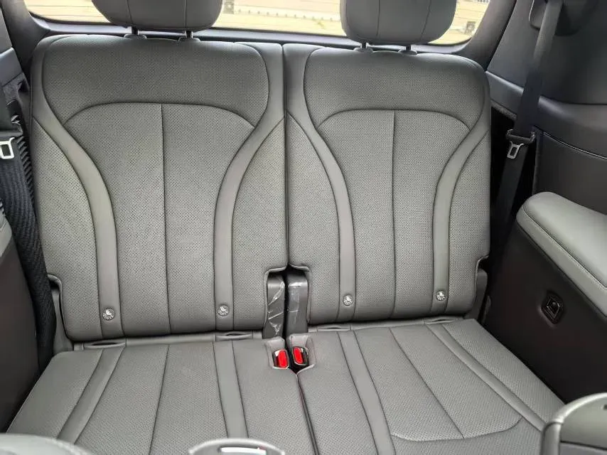 2025 Denza DenzaN9 2.0T 207HP L4 E-CVT PHEV,autocango,china used car exporter,china ev exporter,chinese used car exporter,chinese used ev exporter