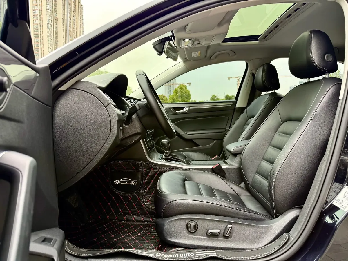 2017 Volkswagen Passat 1.4T 150HP L4 7DCT,autocango,china used car exporter,china ev exporter,chinese used car exporter,chinese used ev exporter