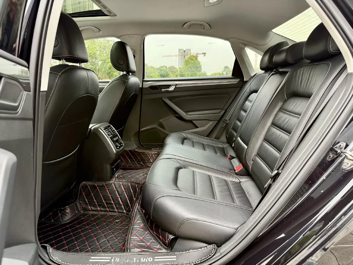 2017 Volkswagen Passat 1.4T 150HP L4 7DCT,autocango,china used car exporter,china ev exporter,chinese used car exporter,chinese used ev exporter