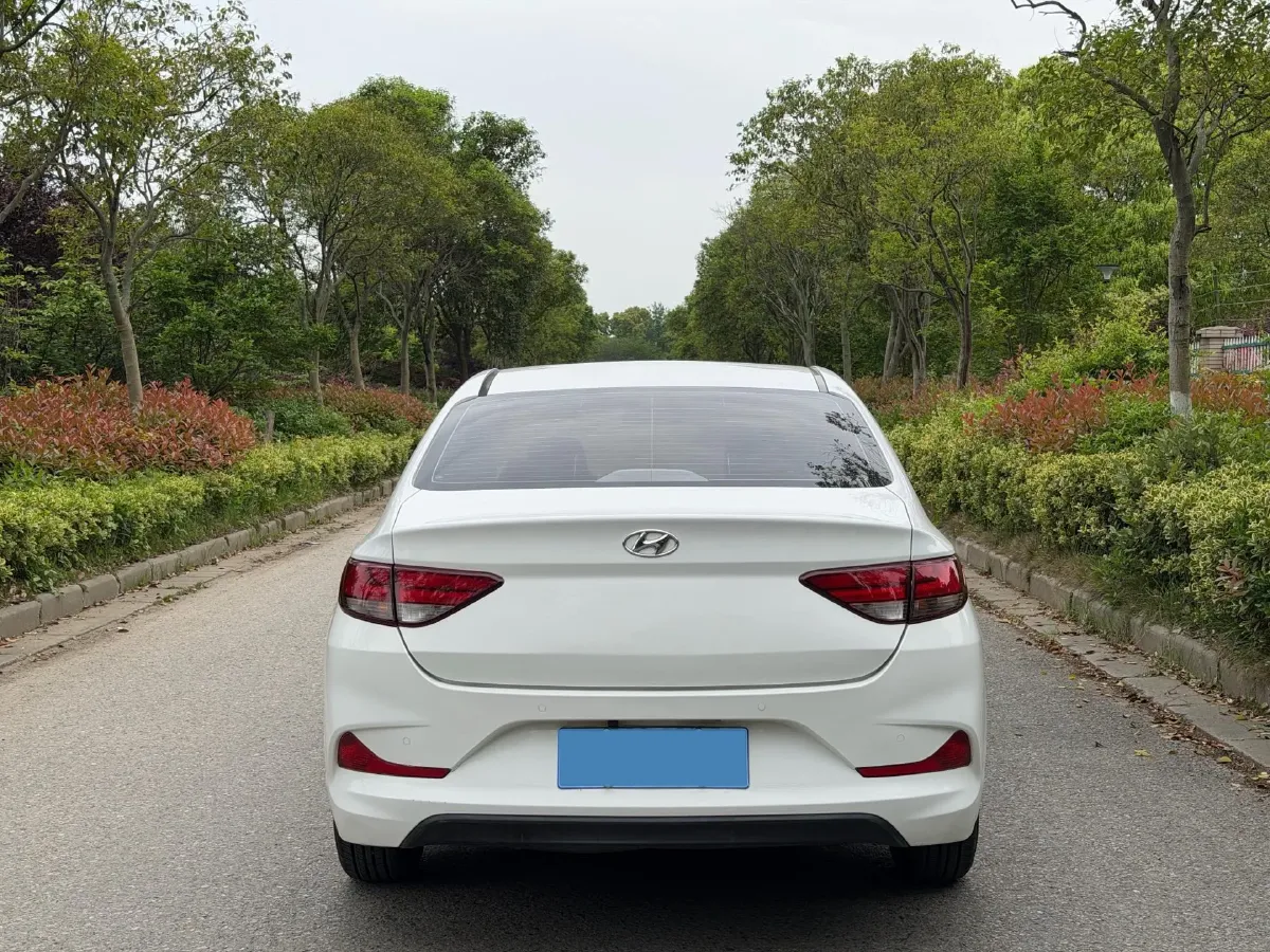 2020 Hyundai Celesta 1.6L 123HP L4 6AT,autocango,china used car exporter,china ev exporter,chinese used car exporter,chinese used ev exporter