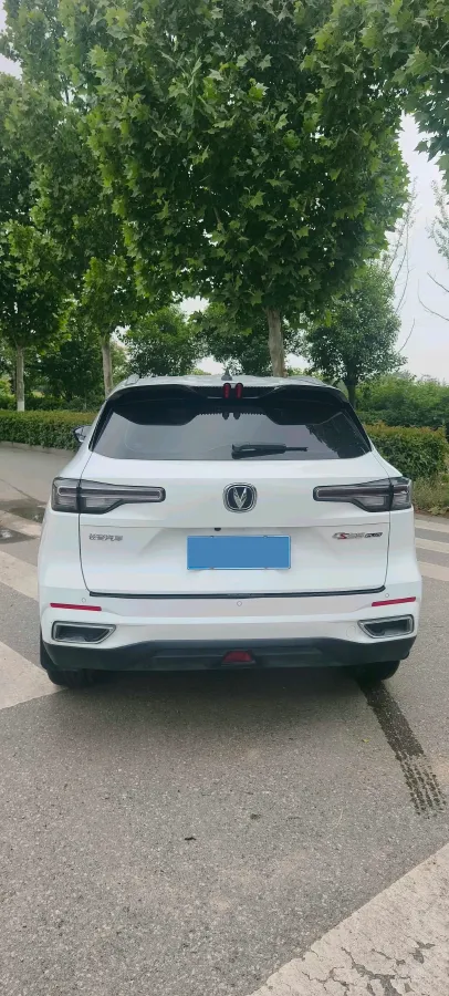 2022 ChangAn CS55 Plus 1.5T 180HP L4 7DCT,autocango,china used car exporter,china ev exporter,chinese used car exporter,chinese used ev exporter