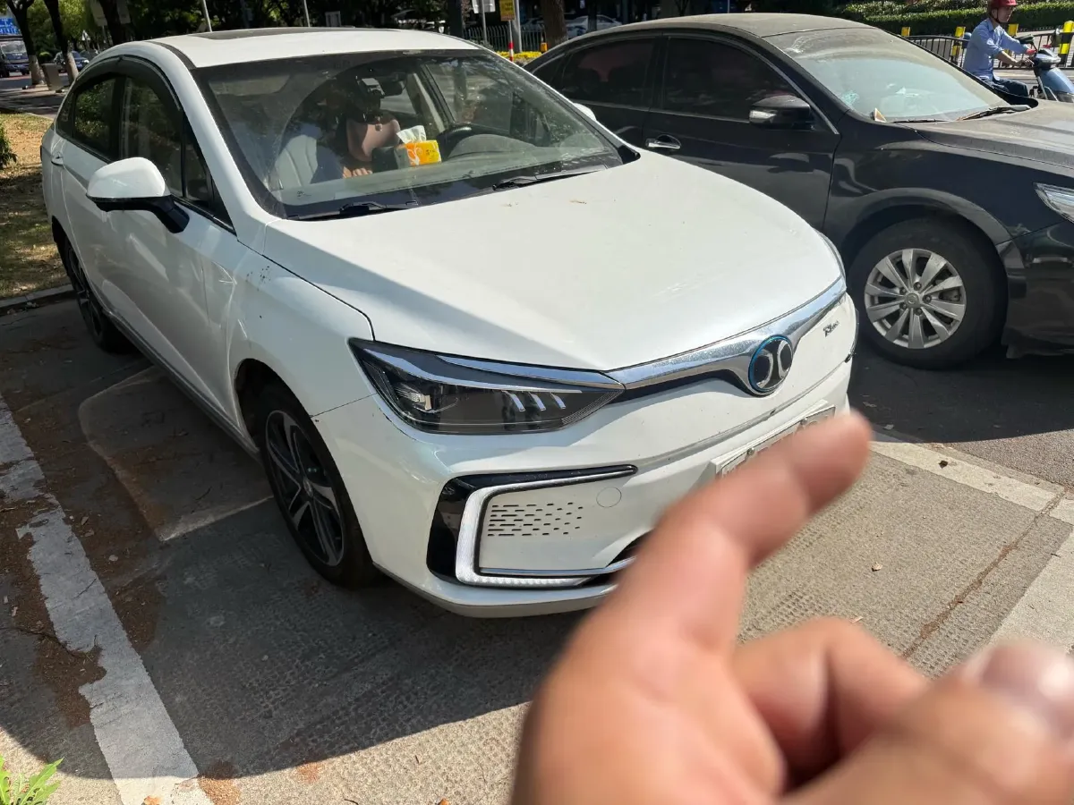 2018 BeiJing Auto EU5 BEV 53.66KWH,autocango,china used car exporter,china ev exporter,chinese used car exporter,chinese used ev exporter