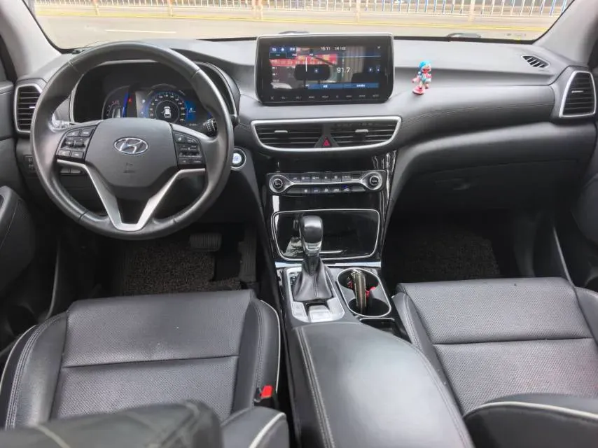 2019 Hyundai Tucson 1.6T 177HP L4 7DCT,autocango,china used car exporter,china ev exporter,chinese used car exporter,chinese used ev exporter