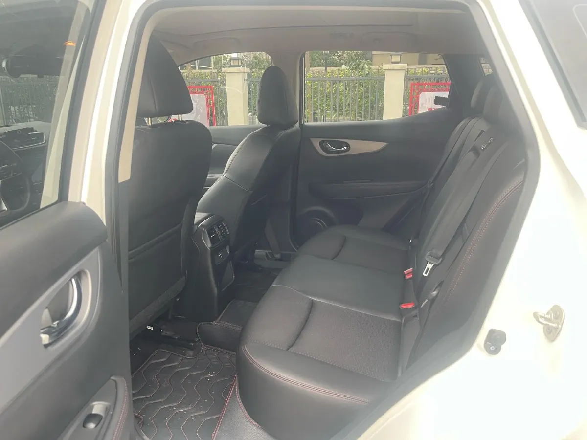 2019 Nissan Qashqai 2.0L 154HP L4 CVT,autocango,china used car exporter,china ev exporter,chinese used car exporter,chinese used ev exporter