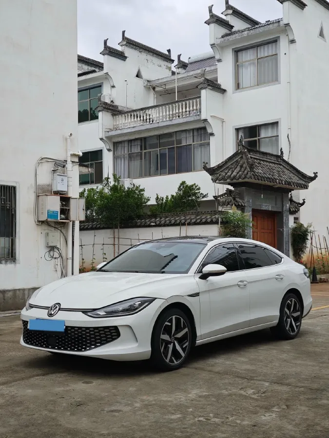 2024 Volkswagen Lamando 1.4T 150HP L4 7DCT,autocango,china used car exporter,china ev exporter,chinese used car exporter,chinese used ev exporter