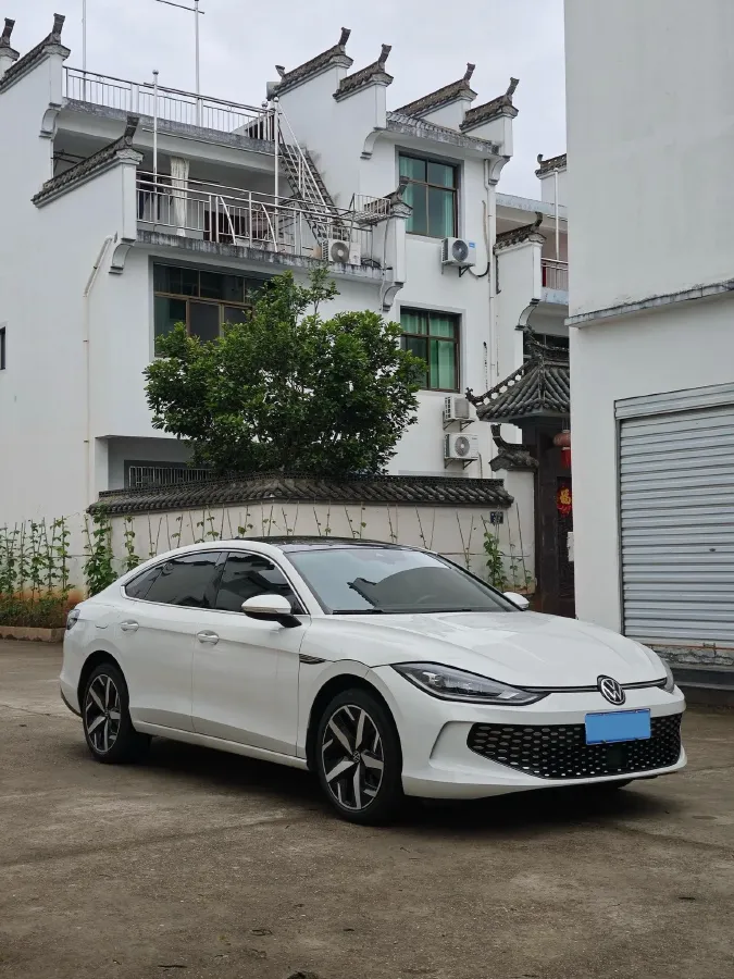 2024 Volkswagen Lamando 1.4T 150HP L4 7DCT,autocango,china used car exporter,china ev exporter,chinese used car exporter,chinese used ev exporter