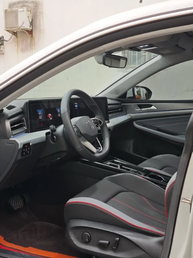 2024 Volkswagen Lamando 1.4T 150HP L4 7DCT,autocango,china used car exporter,china ev exporter,chinese used car exporter,chinese used ev exporter