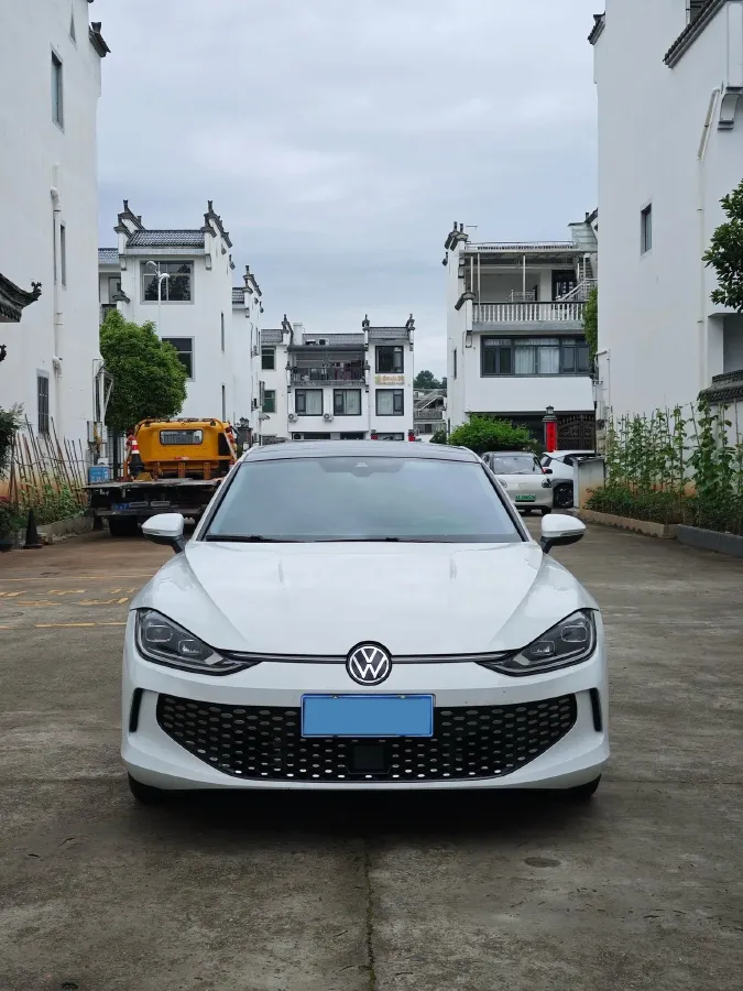2024 Volkswagen Lamando 1.4T 150HP L4 7DCT,autocango,china used car exporter,china ev exporter,chinese used car exporter,chinese used ev exporter