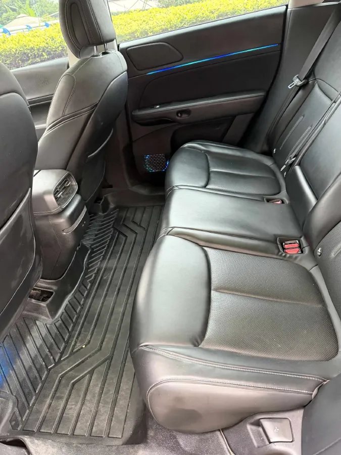 2023 Xpeng G6 BEV 87.5KWH,autocango,china used car exporter,china ev exporter,chinese used car exporter,chinese used ev exporter