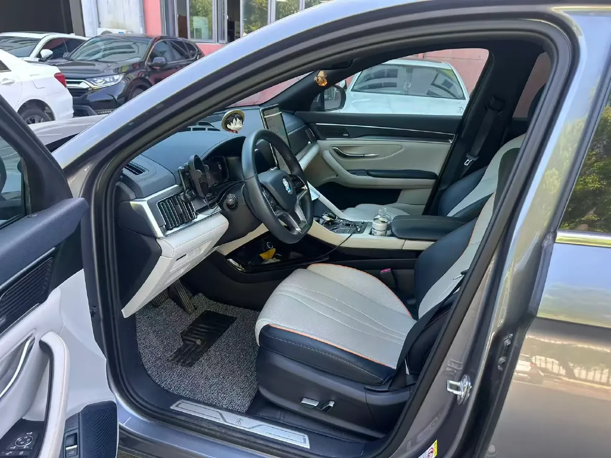 2022 Hyundai Tucson 2.0L 150HP L4 6AT Hybrid,autocango,china used car exporter,china ev exporter,chinese used car exporter,chinese used ev exporter
