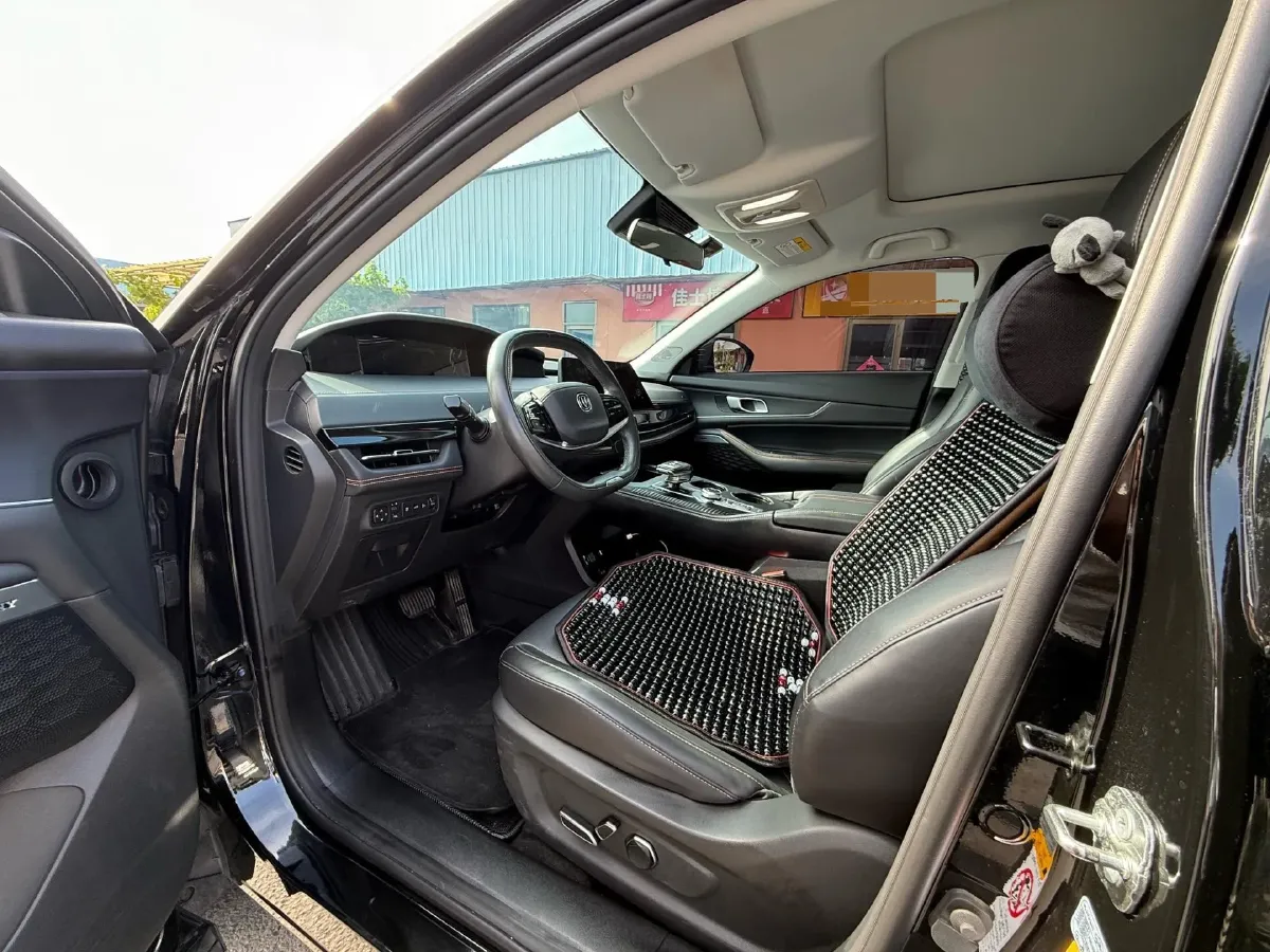 2022 Bestune T99 2.0T 224HP L4 6AT,autocango,china used car exporter,china ev exporter,chinese used car exporter,chinese used ev exporter