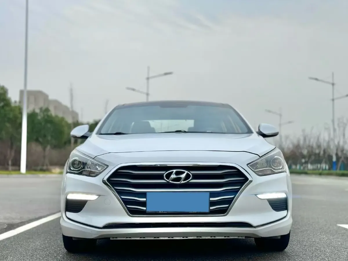 2017 Hyundai Mistra 1.8L 143HP L4 6AT,autocango,china used car exporter,china ev exporter,chinese used car exporter,chinese used ev exporter