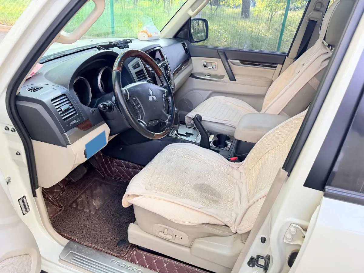 2017 Honda Jade 1.8L 141HP L4 5AT,autocango,china used car exporter,china ev exporter,chinese used car exporter,chinese used ev exporter