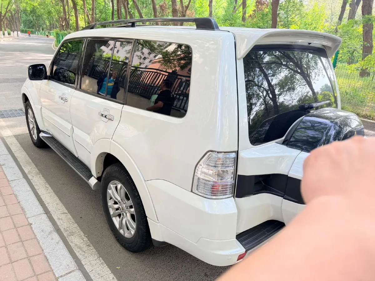 2017 Honda Jade 1.8L 141HP L4 5AT,autocango,china used car exporter,china ev exporter,chinese used car exporter,chinese used ev exporter