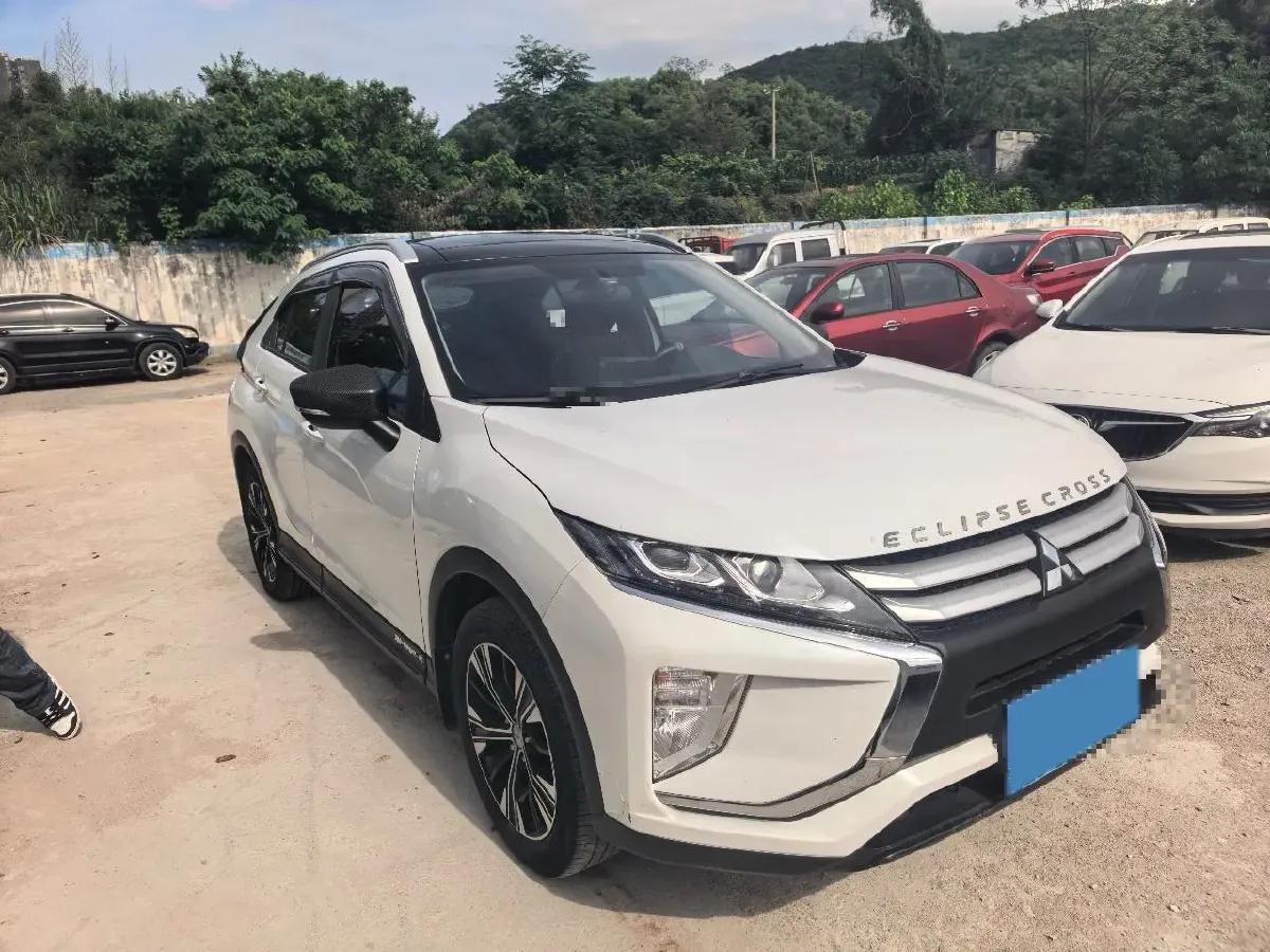 2018 Mitsubishi Eclipse Cross 1.5T 170HP L4 CVT,autocango,china used car exporter,china ev exporter,chinese used car exporter,chinese used ev exporter