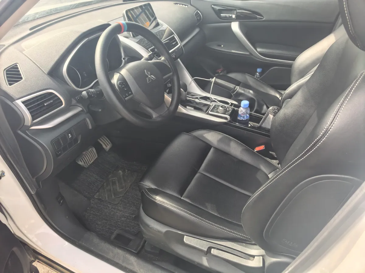 2018 Mitsubishi Eclipse Cross 1.5T 170HP L4 CVT,autocango,china used car exporter,china ev exporter,chinese used car exporter,chinese used ev exporter