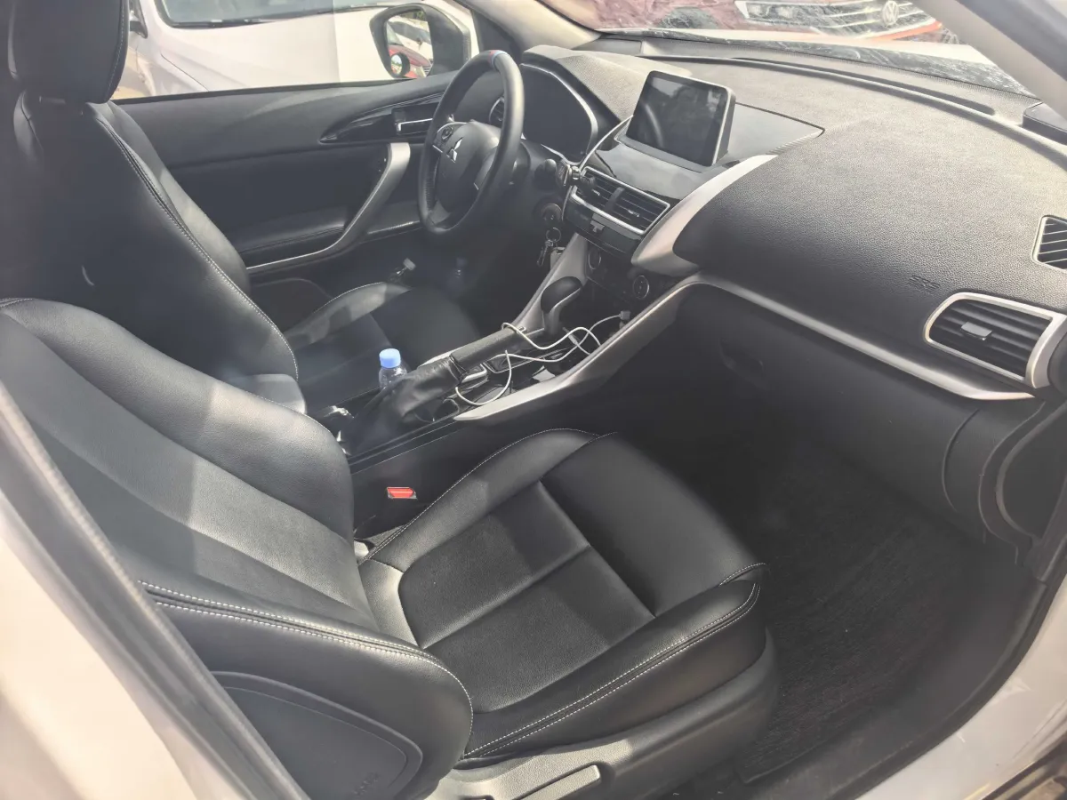 2018 Mitsubishi Eclipse Cross 1.5T 170HP L4 CVT,autocango,china used car exporter,china ev exporter,chinese used car exporter,chinese used ev exporter