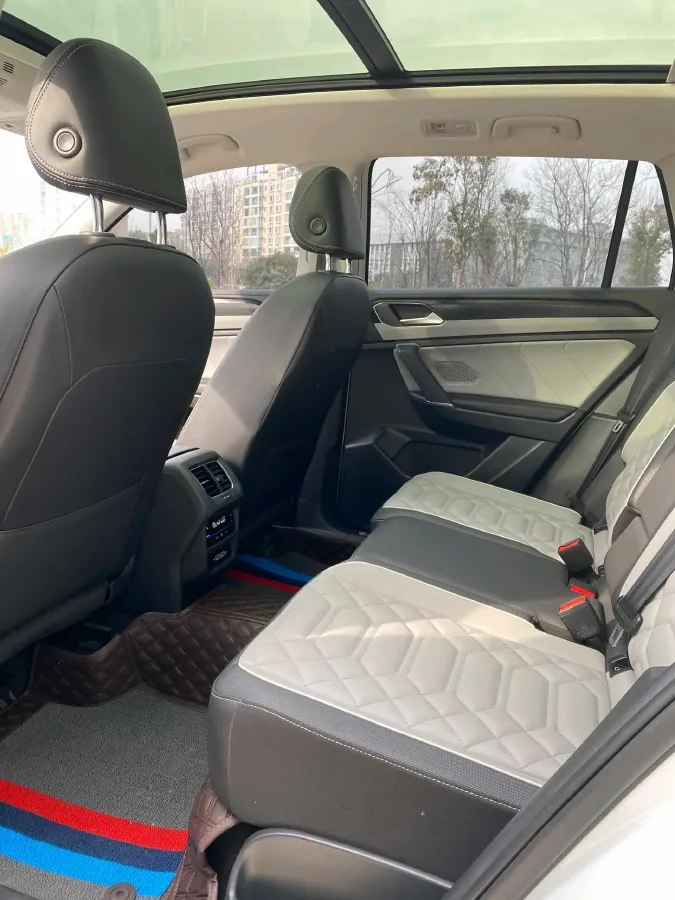 2023 Volkswagen Tayron 2.0T 186HP L4 7DCT,autocango,china used car exporter,china ev exporter,chinese used car exporter,chinese used ev exporter