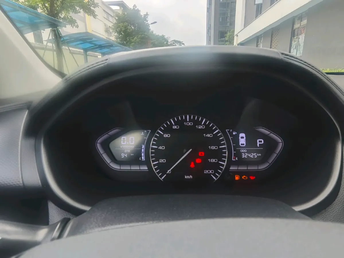 2019 ChangAn Alsvin 1.5L 107HP L4 5DCT,autocango,china used car exporter,china ev exporter,chinese used car exporter,chinese used ev exporter