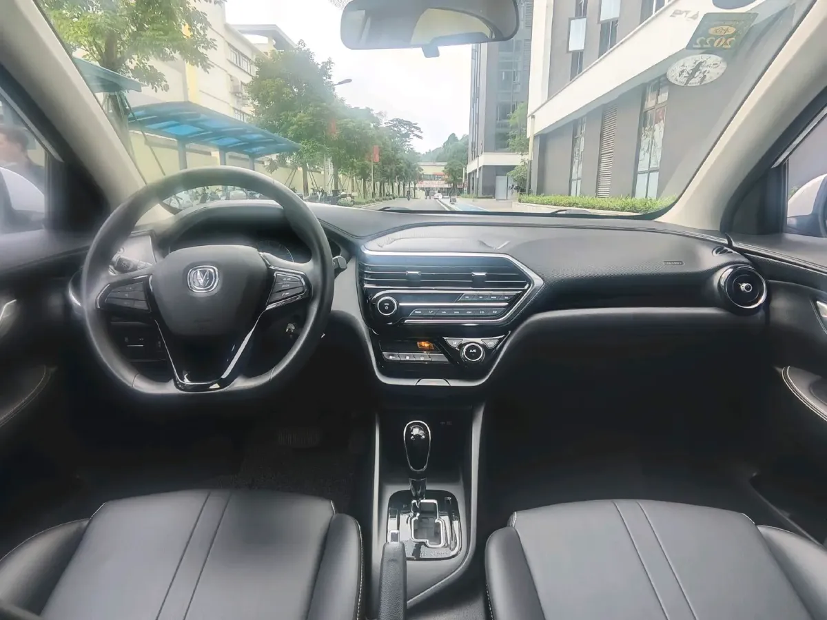 2019 ChangAn Alsvin 1.5L 107HP L4 5DCT,autocango,china used car exporter,china ev exporter,chinese used car exporter,chinese used ev exporter