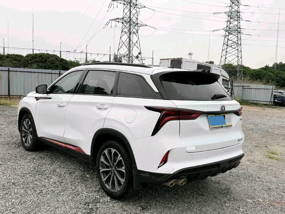 2020 ChangAn CS75 Plus 2.0T 233HP L4 8AT,autocango,china used car exporter,china ev exporter,chinese used car exporter,chinese used ev exporter
