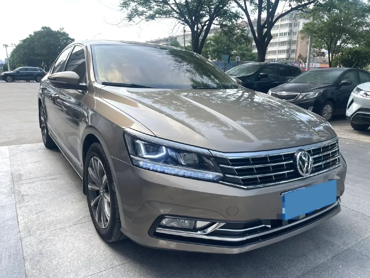 2017 Volkswagen Passat 1.4T 150HP L4 7DCT,autocango,china used car exporter,china ev exporter,chinese used car exporter,chinese used ev exporter