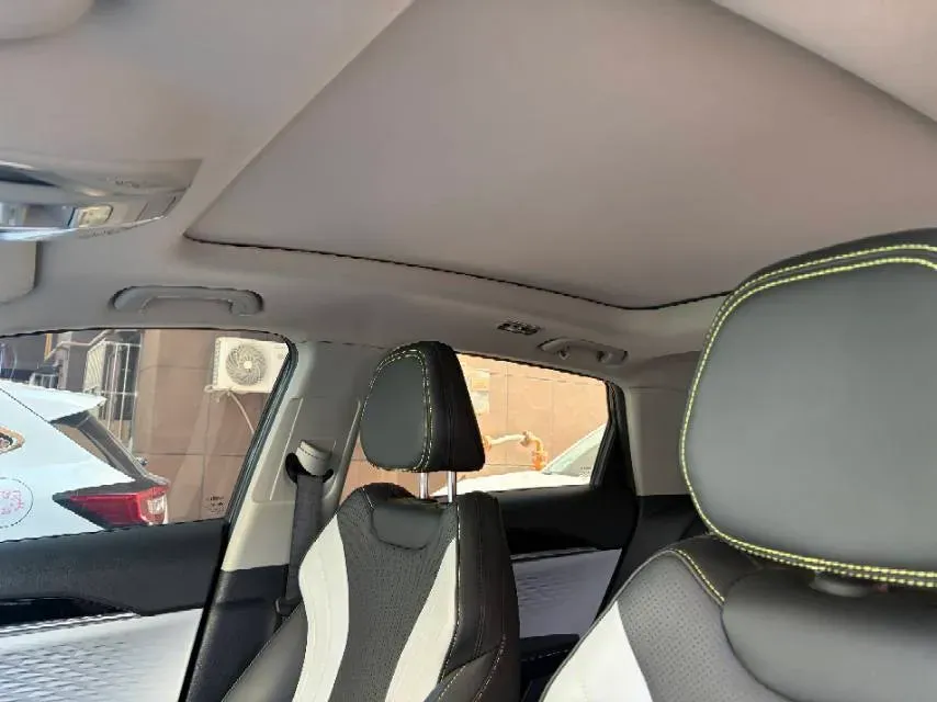 2022 Geely Coolray 1.5T 181HP L4 7DCT,autocango,china used car exporter,china ev exporter,chinese used car exporter,chinese used ev exporter
