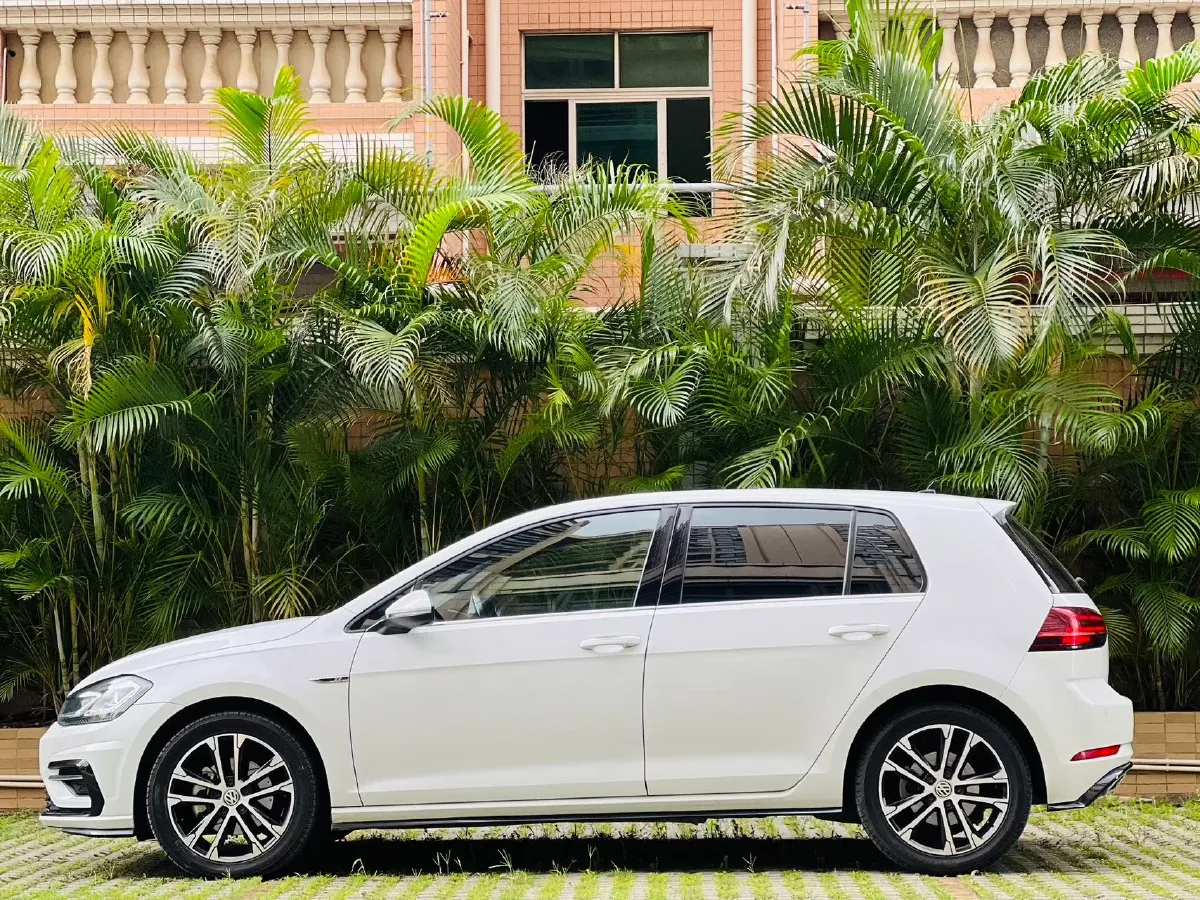 2021 Volkswagen Golf 1.4T 150HP L4 7DCT,autocango,china used car exporter,china ev exporter,chinese used car exporter,chinese used ev exporter