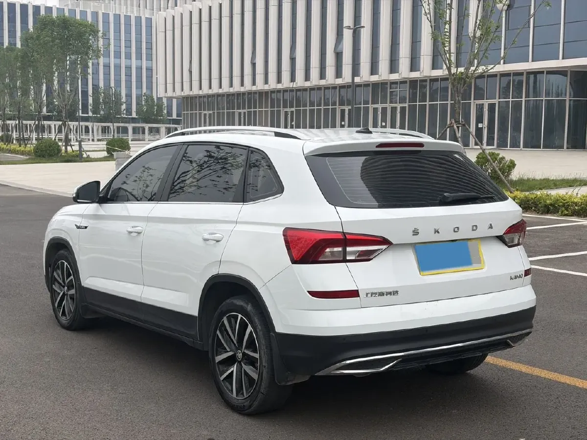 2023 Skoda Kamiq 1.5L 112HP L4 6AT,autocango,china used car exporter,china ev exporter,chinese used car exporter,chinese used ev exporter