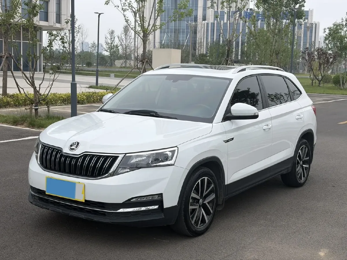 2023 Skoda Kamiq 1.5L 112HP L4 6AT,autocango,china used car exporter,china ev exporter,chinese used car exporter,chinese used ev exporter