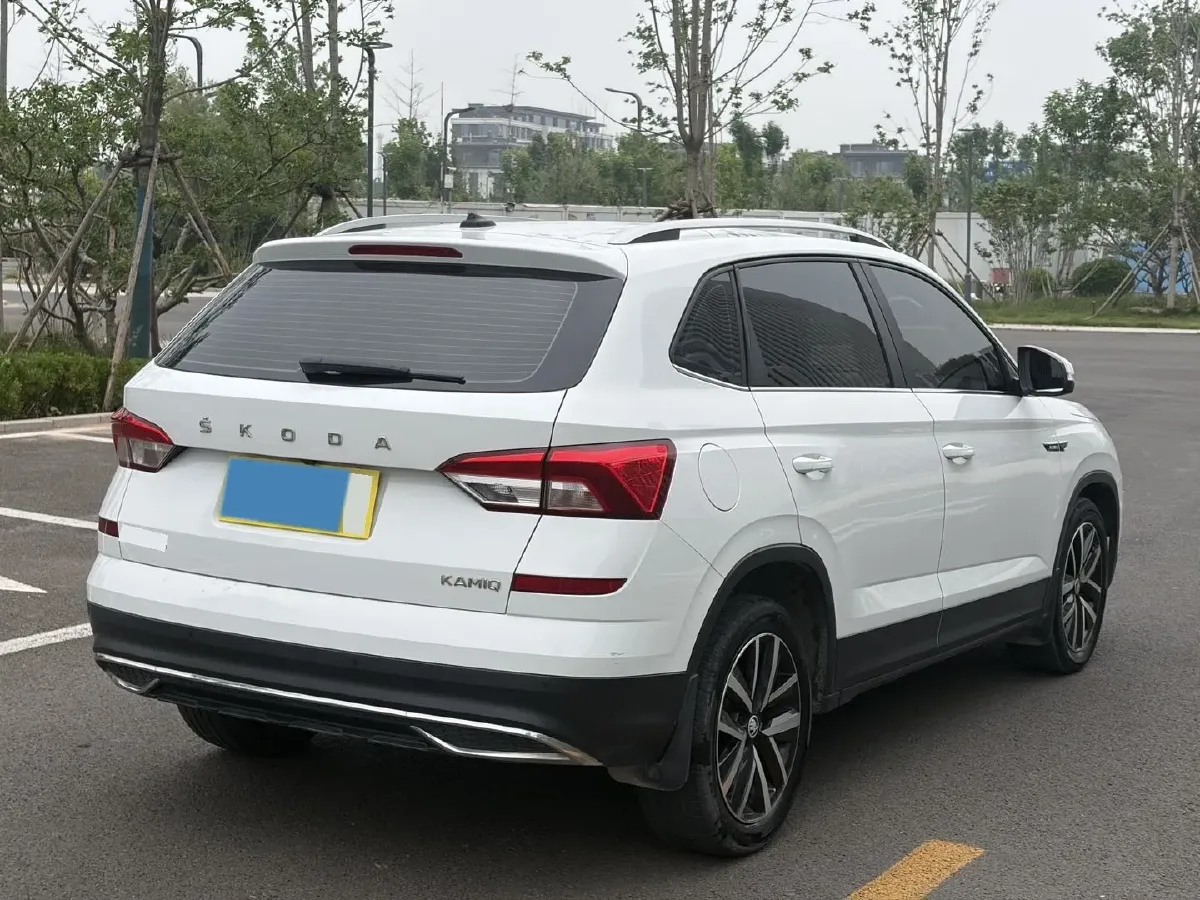 2023 Skoda Kamiq 1.5L 112HP L4 6AT,autocango,china used car exporter,china ev exporter,chinese used car exporter,chinese used ev exporter