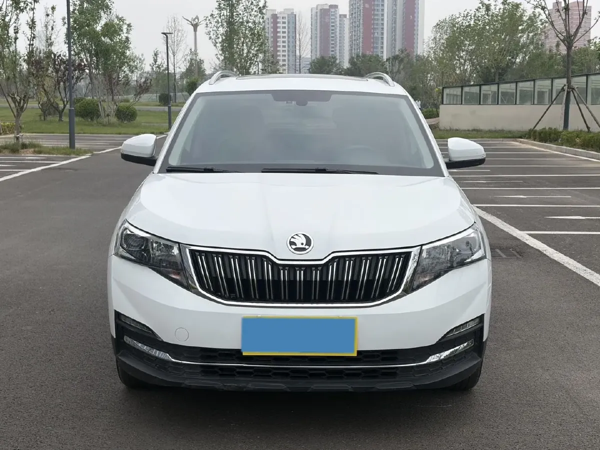 2023 Skoda Kamiq 1.5L 112HP L4 6AT,autocango,china used car exporter,china ev exporter,chinese used car exporter,chinese used ev exporter