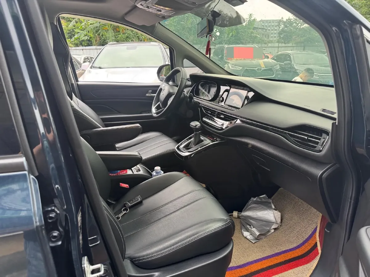 2021 GAC Trumpchi M6 1.5T 169HP L4 7DCT,autocango,china used car exporter,china ev exporter,chinese used car exporter,chinese used ev exporter