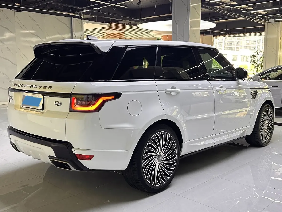 2018 Land Rover Range Rover Sport 3.0T 340HP V6 8AT,autocango,china used car exporter,china ev exporter,chinese used car exporter,chinese used ev exporter