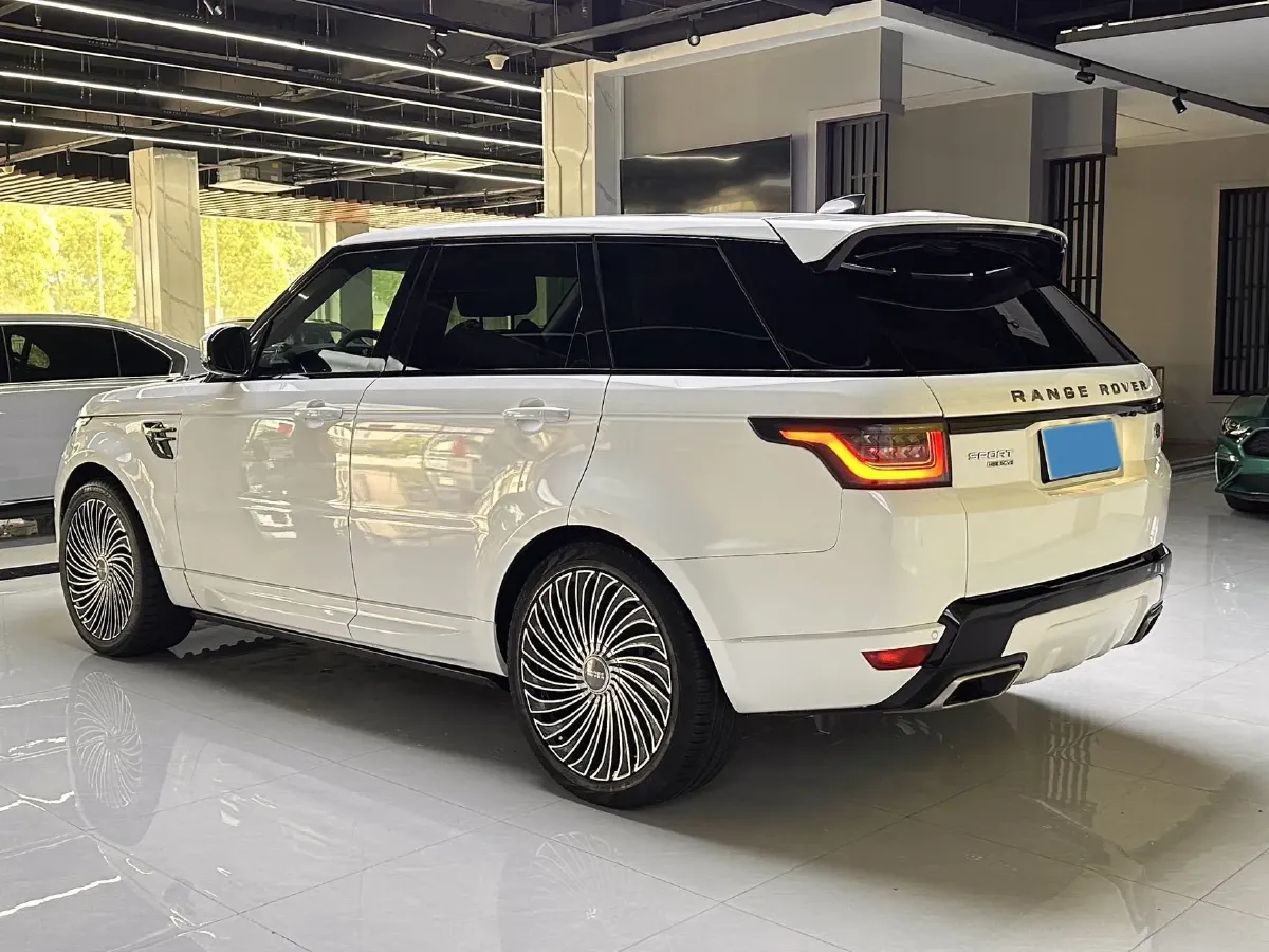 2018 Land Rover Range Rover Sport 3.0T 340HP V6 8AT,autocango,china used car exporter,china ev exporter,chinese used car exporter,chinese used ev exporter