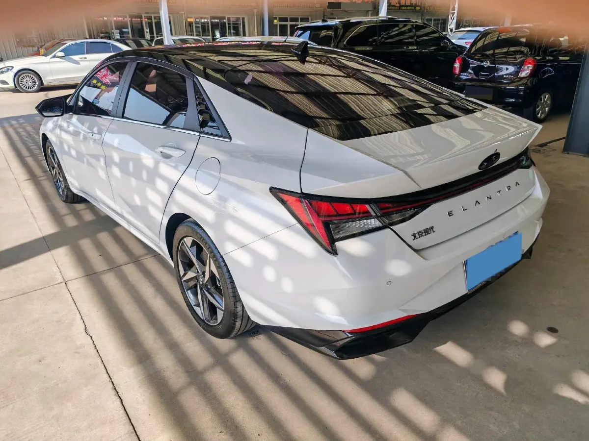 2021 Hyundai Elantra 1.5L 115HP L4 CVT,autocango,china used car exporter,china ev exporter,chinese used car exporter,chinese used ev exporter