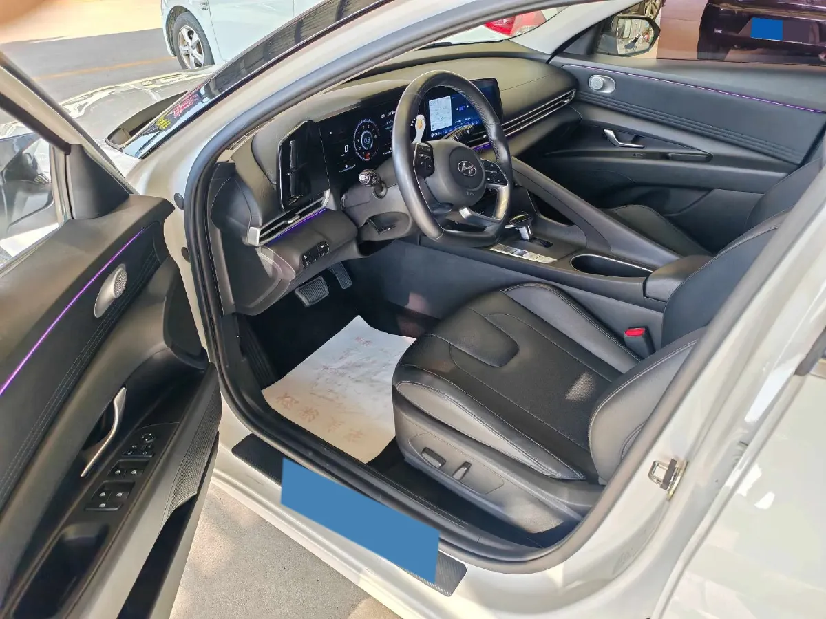 2021 Hyundai Elantra 1.5L 115HP L4 CVT,autocango,china used car exporter,china ev exporter,chinese used car exporter,chinese used ev exporter