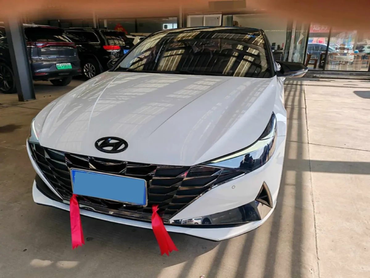 2021 Hyundai Elantra 1.5L 115HP L4 CVT,autocango,china used car exporter,china ev exporter,chinese used car exporter,chinese used ev exporter
