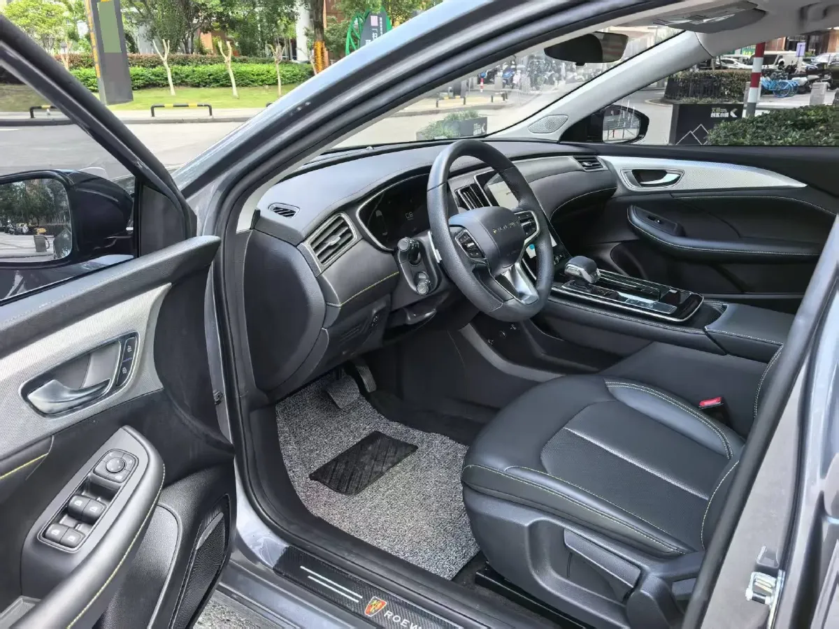 2020 Roewe i6 MAX 1.5T 173HP L4 7DCT,autocango,china used car exporter,china ev exporter,chinese used car exporter,chinese used ev exporter