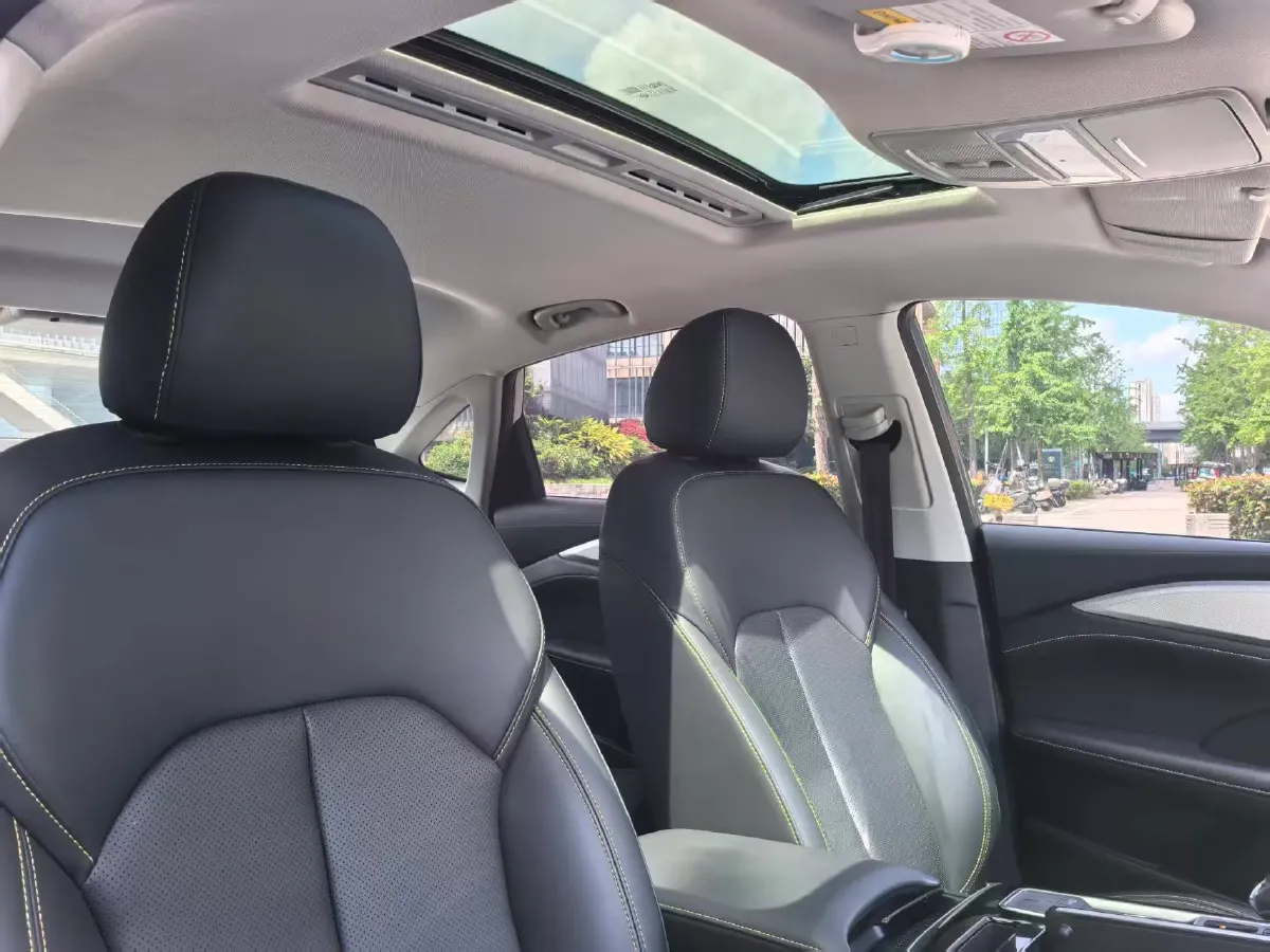 2020 Roewe i6 MAX 1.5T 173HP L4 7DCT,autocango,china used car exporter,china ev exporter,chinese used car exporter,chinese used ev exporter