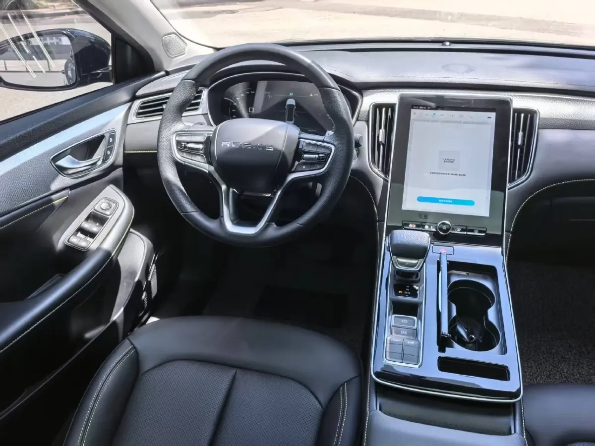 2020 Roewe i6 MAX 1.5T 173HP L4 7DCT,autocango,china used car exporter,china ev exporter,chinese used car exporter,chinese used ev exporter