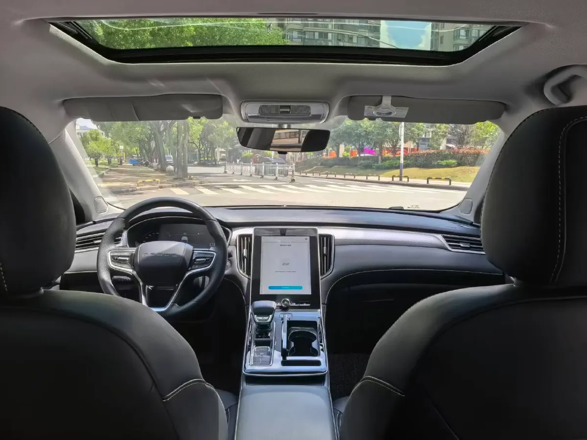 2020 Roewe i6 MAX 1.5T 173HP L4 7DCT,autocango,china used car exporter,china ev exporter,chinese used car exporter,chinese used ev exporter