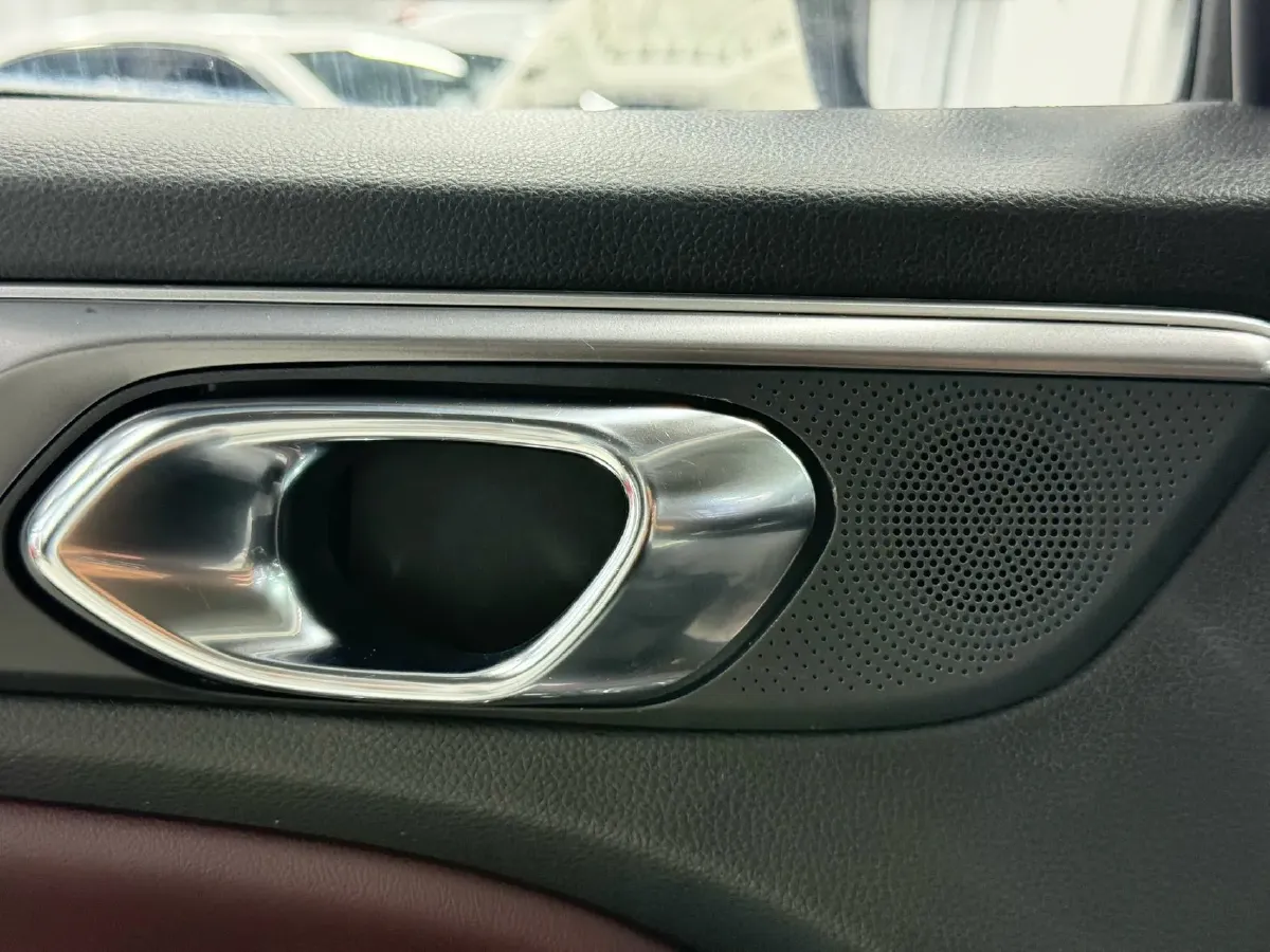 2021 GAC Trumpchi M6 1.5T 169HP L4 6AT,autocango,china used car exporter,china ev exporter,chinese used car exporter,chinese used ev exporter